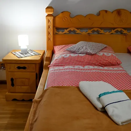 Zbojnicky 3*