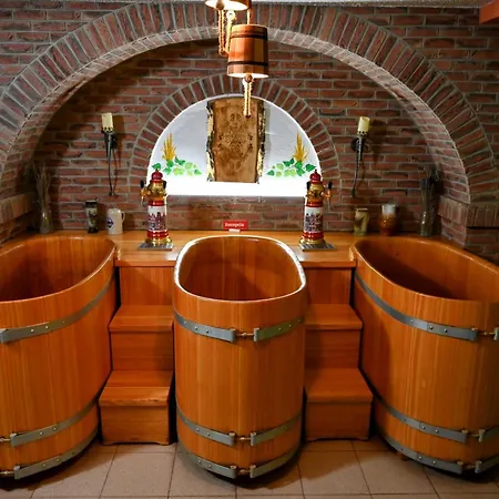 Zbojnicky Penzión pre hostí 3*