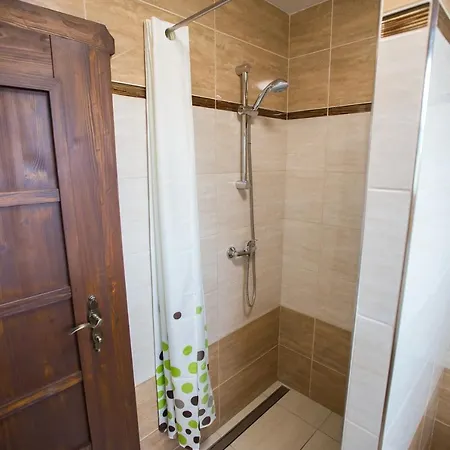 Penzión pre hostí Zbojnicky 3*